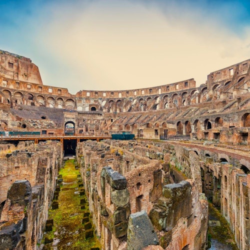 Coliseo, Foro Romano y Monte Palatino: Visita guiada en grupo reducido