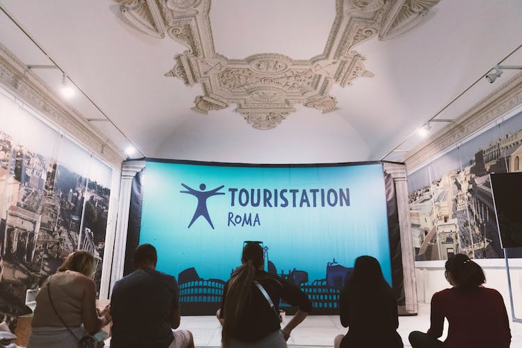 Colosseum, Roman Forum experience and hop-on hop-off bus tour