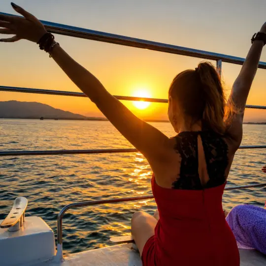 Málaga: Paseo en Catamarán al Atardecer