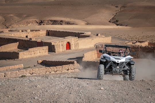 Excursión de día completo en calesa de Agafay y paseo en camello con almuerzo