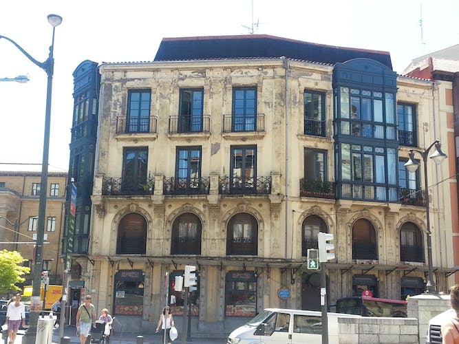 Catedral, Historia y anécdotas del Casco Viejo
