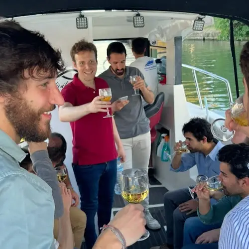 Sevilla: Excursión Privada en Barco para Grupos