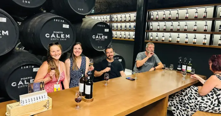 Experiencia de Oporto a Gaia: Paseo por la ciudad y Bodegas