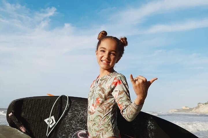 Private Surf Class with Certified Instructor in Cartagena