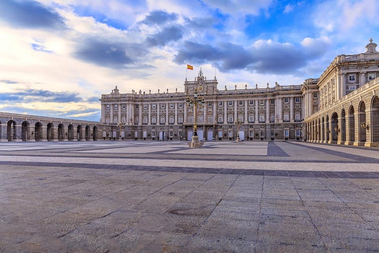 Visita guiada al Palacio Real y la Catedral de la Almudena