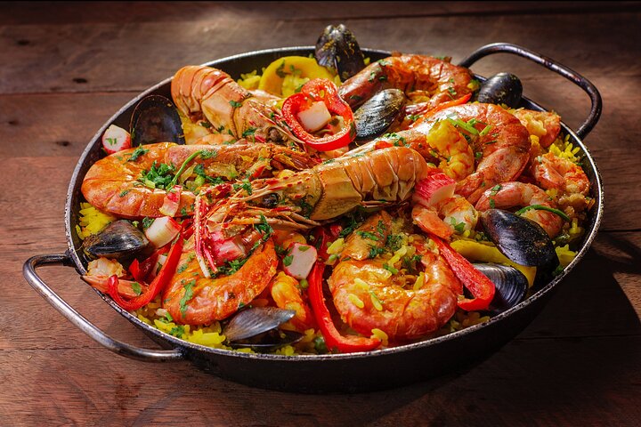 TAPAS TOUR PREMIUM: Paella, Degustaciones en el mercado y Bodega