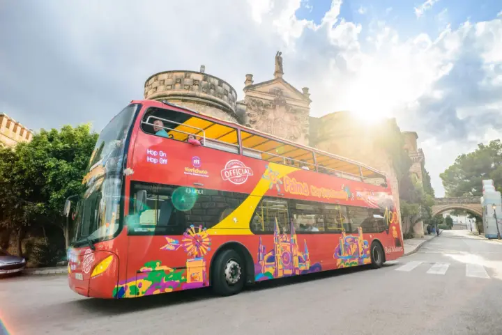 Palma de Mallorca: tour en autobús con paradas libres