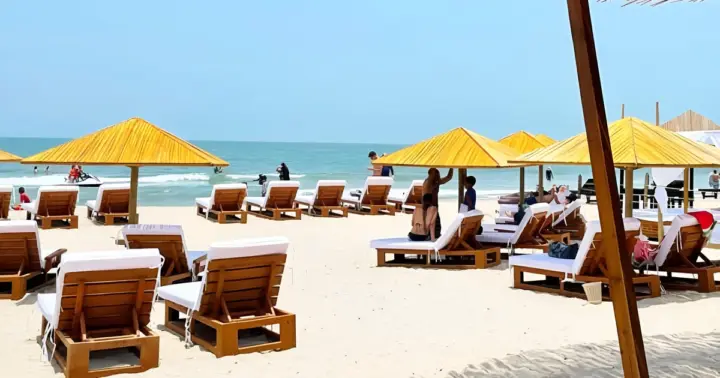 Cartagena: Ancestral Beachclub daytour in Tierra Bomba