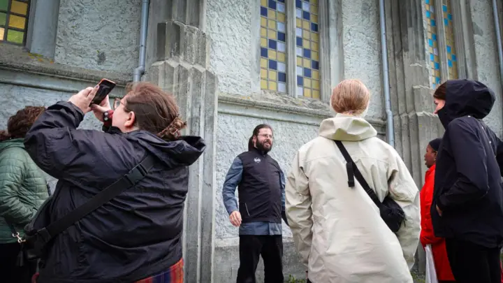 Reikiavik: tour guiado a pie sobre el folclore