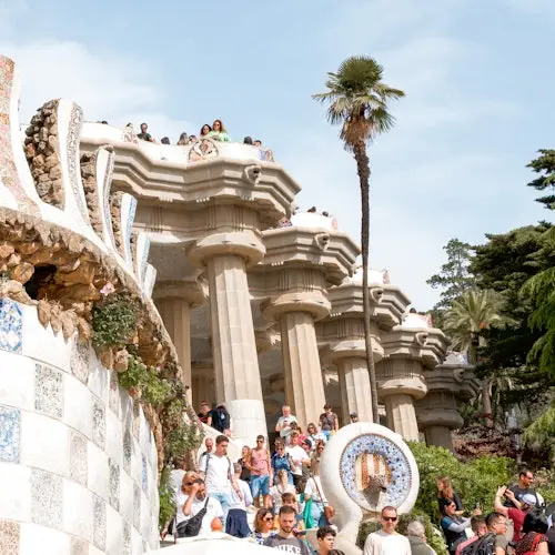 Park Güell & Sagrada Familia: Skip The Line Ticket + Guided Tour + Transport