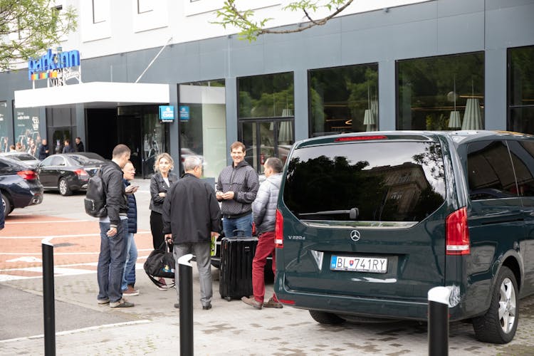 Bratislava Private Tour from Vienna with Drop-Off in Budapest