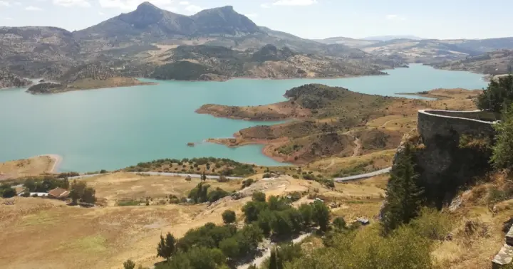 Pueblos Blancos y Ronda 2 días de excursión y alojamiento