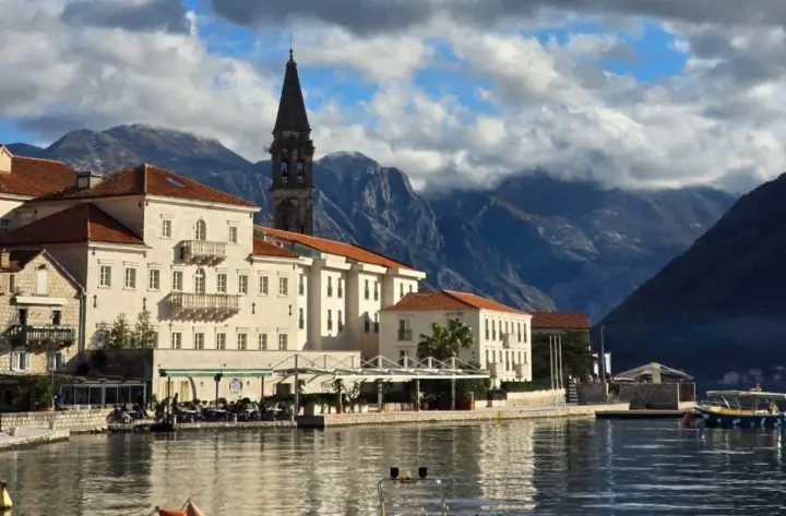 Kotor: tour por el casco antiguo, Perast y Nuestra Señora de las Rocas