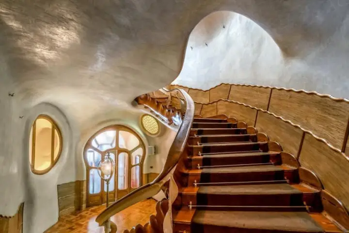 Guided Tour of Gaudí's Houses, Casa Batlló, Casa Milà and Casa Vicens