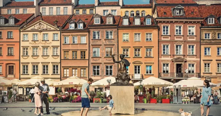 Varsovia: Tour a pie privado de la Ciudad Vieja y la Ciudad Nueva