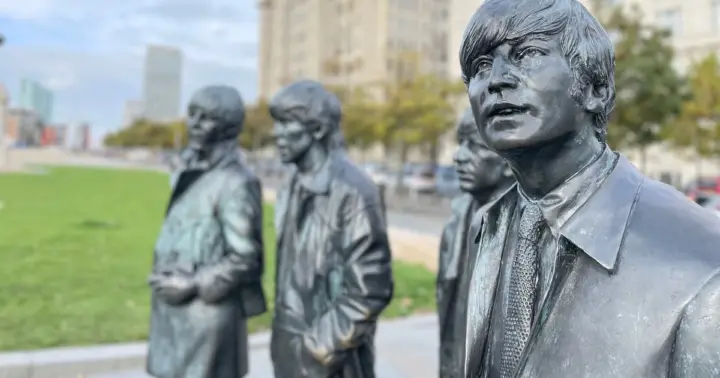 Liverpool: Beatles Highlights Walking Tour
