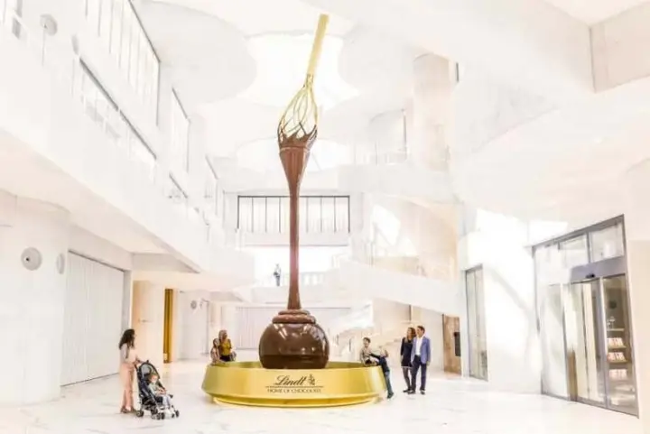 Zurich + Boat Trip + Lindt Museum Tour
