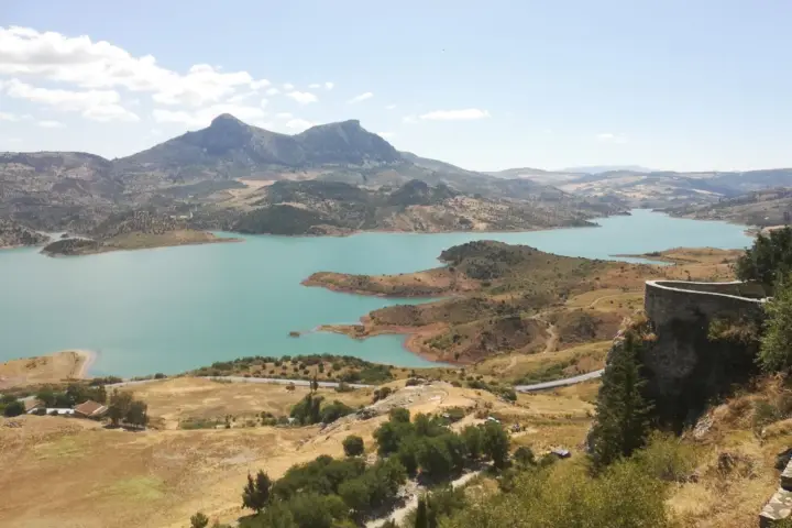 Pueblos Blancos y Ronda 2 días de excursión y alojamiento