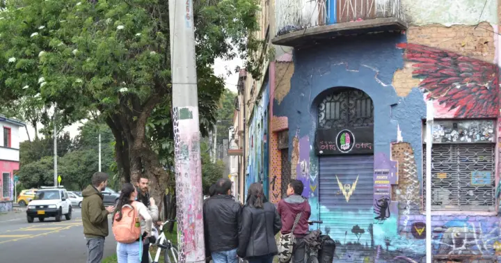 Bogotá Walking Tour Teusaquillo una parte diferente de la ciudad