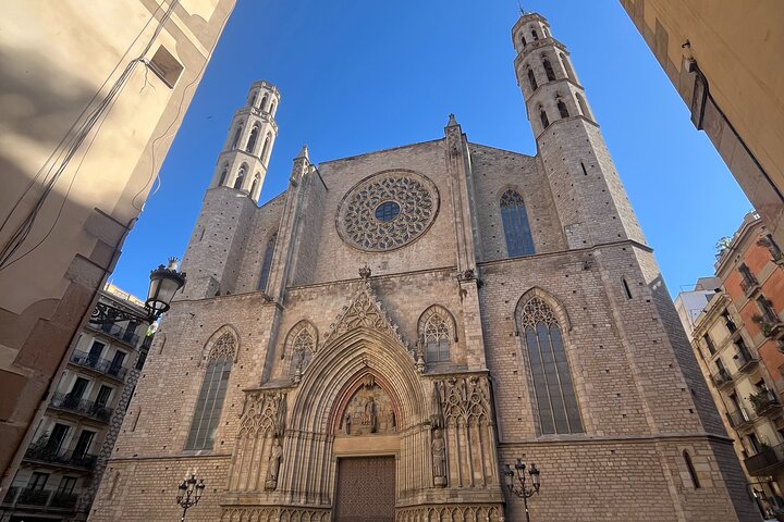 Luca’s Hidden Old Barcelona: the Gothic and El Born Tour