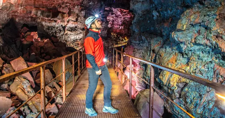 Reykjavik: Lava Tube Caving Tour