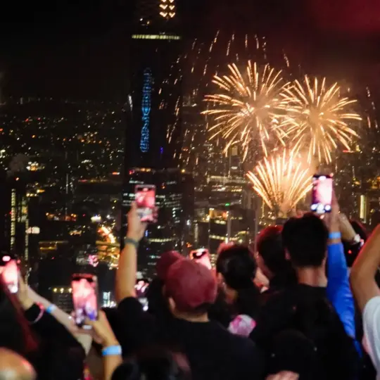 Celebración de Nochevieja en la torre de Kuala Lumpur