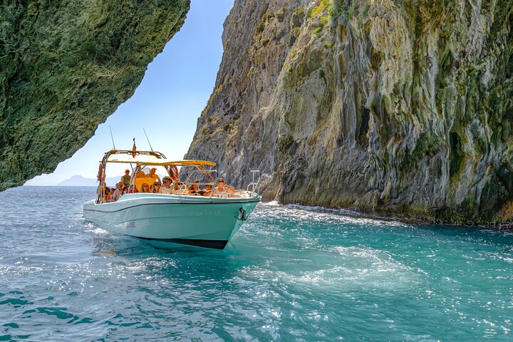 Mallorca Blue Cave Boat Tour with Snorkel