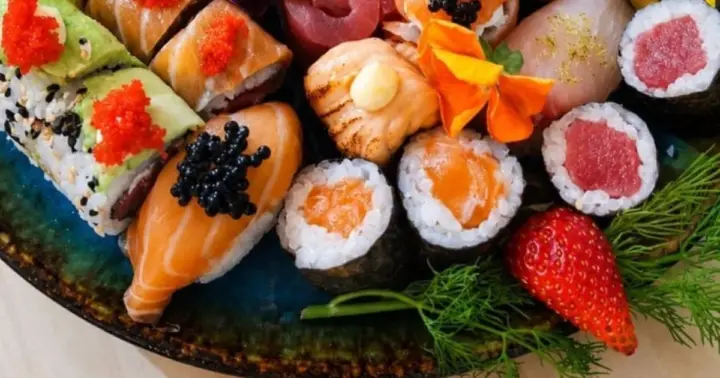 Experiencia de elaboración de sushi y cena con vinos portugueses por el chef Toshio