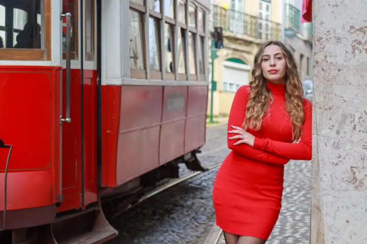 Lisboa: sesión de fotos en el tranvía 28 y Alfama con fotógrafo local