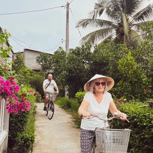 Cai Be Mekong Delta: Guided Tour from Ho Chi Minh City + Cooking Class & Cycling