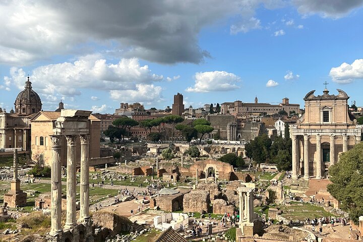 Tour guidato del Coliseo, foro Romano e palatino