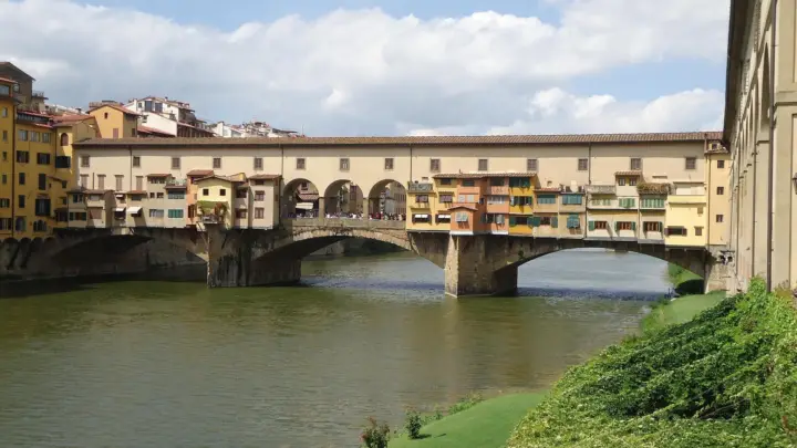 Ticket de entrada reservado para la galería Uffizi y el corredor vasari
