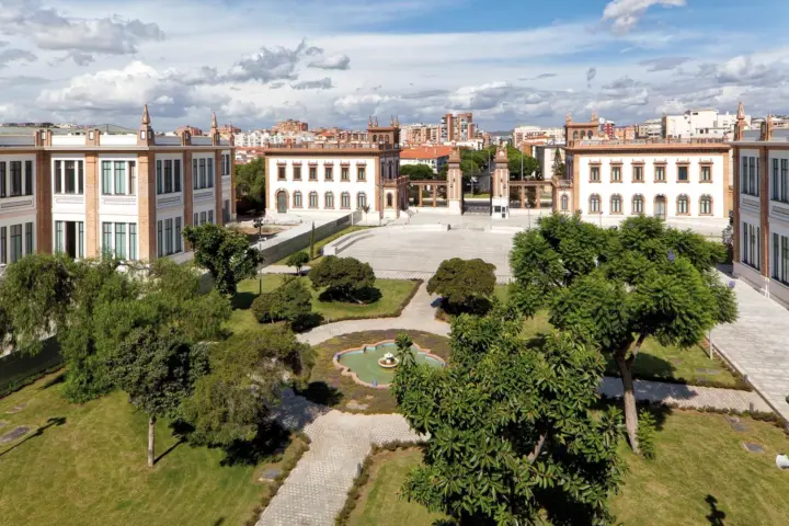 Málaga: MEET y entrada al Museo Ruso