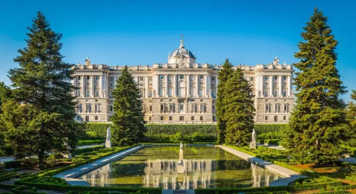 Madrid: VIP Private visit to Royal Palace and Prado Museum