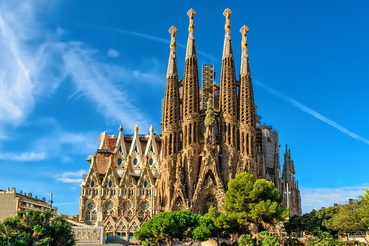 Visita guiada a grupos pequeños de la Sagrada Familia