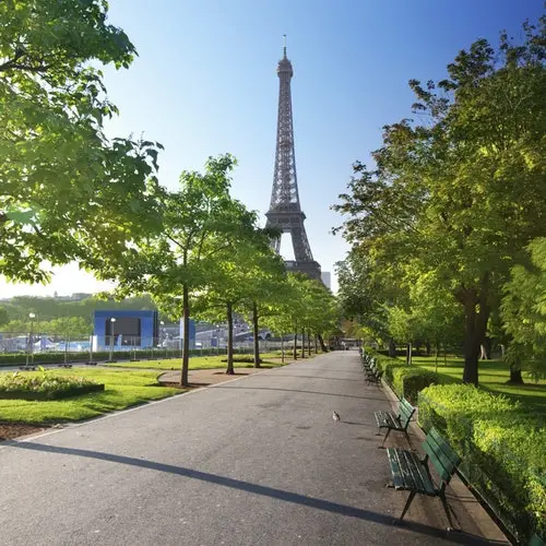 Torre Eiffel: Acceso reservado al nivel superior + Audioguía