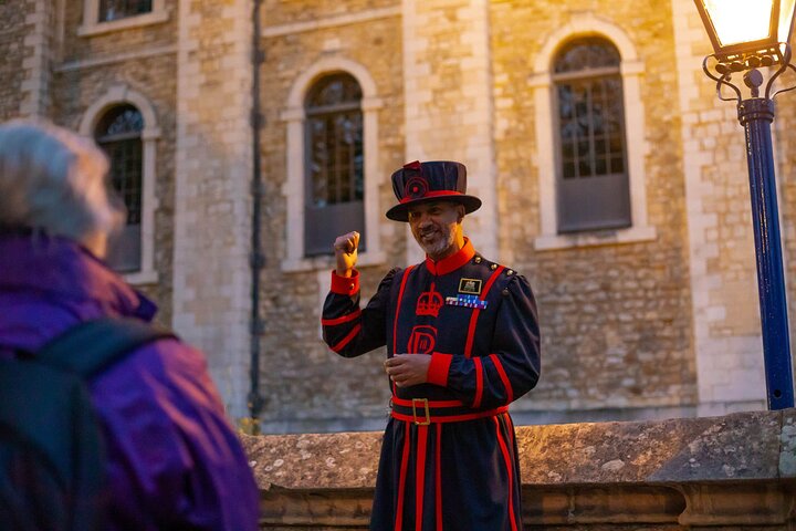 Tower of London After Hours Tour with Beefeater & Keys Ceremony