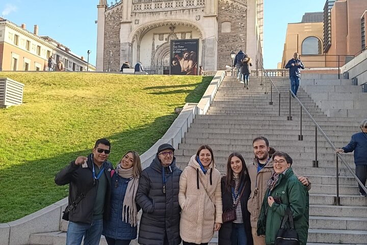 Visita guiada sin colas al Palacio Real y al Museo del Prado
