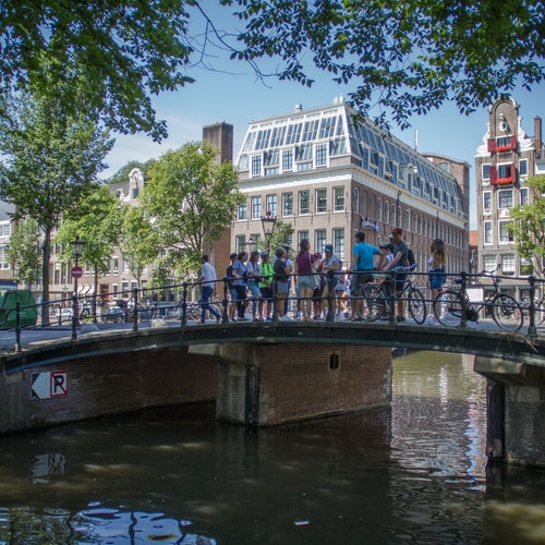 Amsterdam: Anne Frank & Jewish Quarter Guided Tour