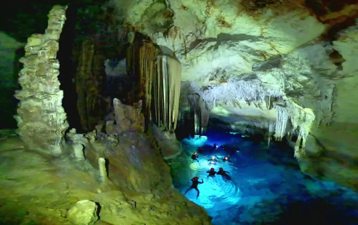 Portocolom: Snorkeling Tour to the Sea Cave "Pirate Cave" in Mallorca