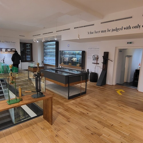 Museo de la Cerveza: Entrada + Degustación y Botella Personalizada