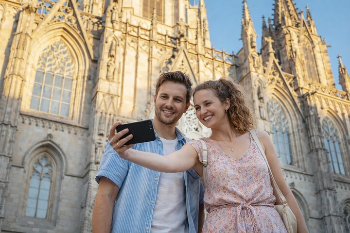 Recorrido a pie privado por el casco antiguo y el barrio gótico de Barcelona