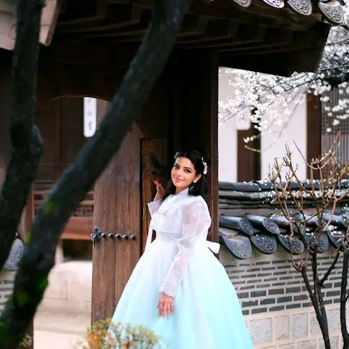 "Princess Hanbok" Rental & Snap Photoshoot: Premium Hanbok Experience