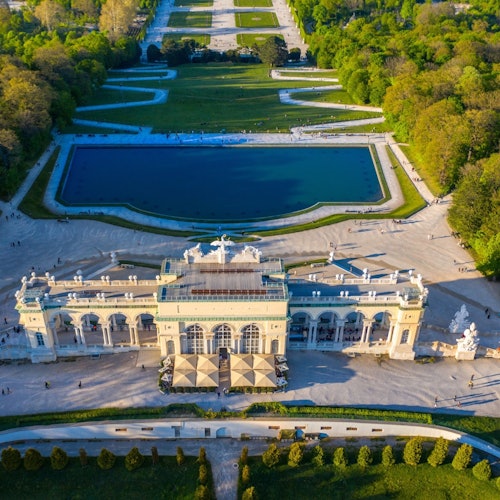 Schönbrunn Palace & Gardens: Guided Tour with Skip-The-Line Entry