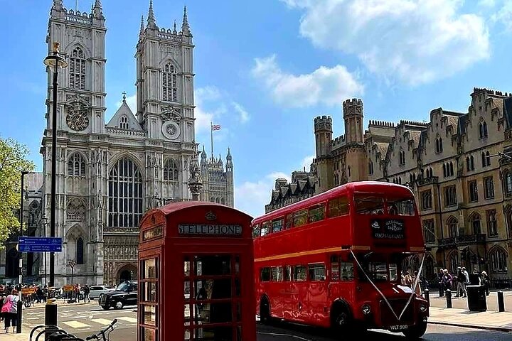 Private Tour of Westminster Abbey and Changing of the Guard
