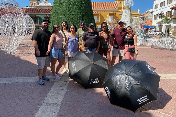 Cartagena Mágica: Tour Centro Histórico y Distrito Getsemaní