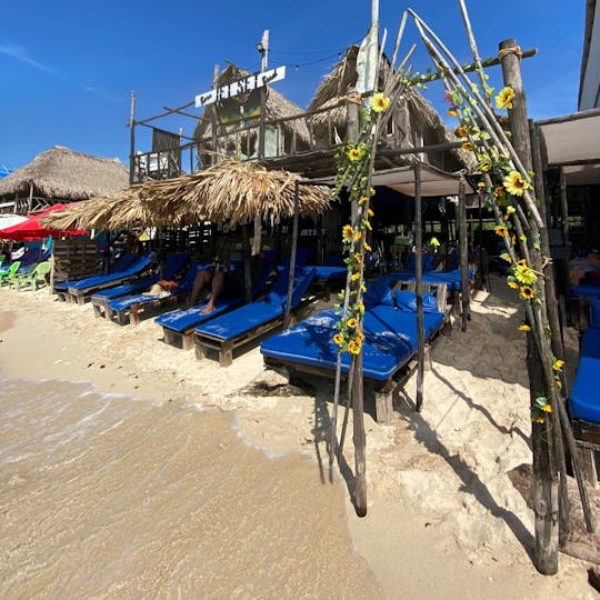 Tour de día completo a Barú Terrestre e Islas del Rosario Pasadia