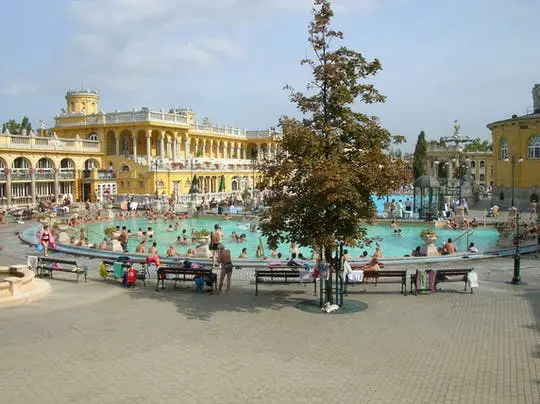Private Budapest city tour and Széchenyi thermal spa skip-the-line ticket