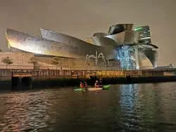 Tour en kayak por Bilbao