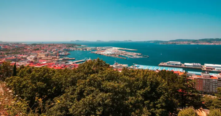 Vigo Santiago de Compostela Shore Excursion with Guide